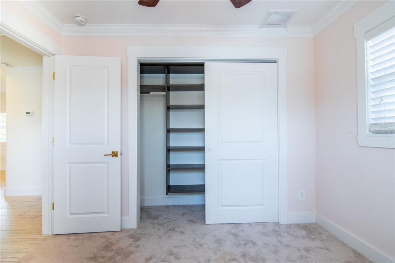 600 43rd Avenue Ne, Saint Petersburg, FL 33703 Photo