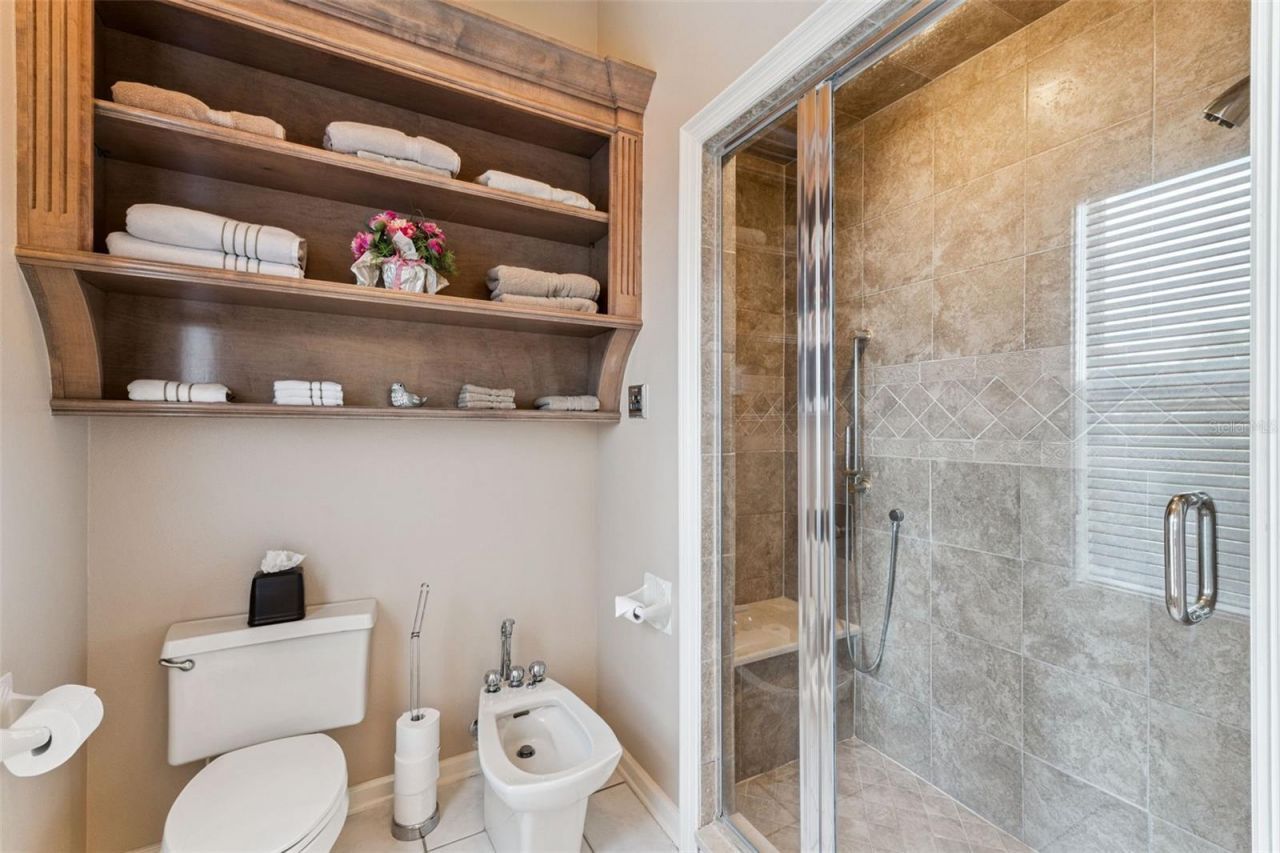 6064 Masters Boulevard, Orlando, FL 32819 Photo