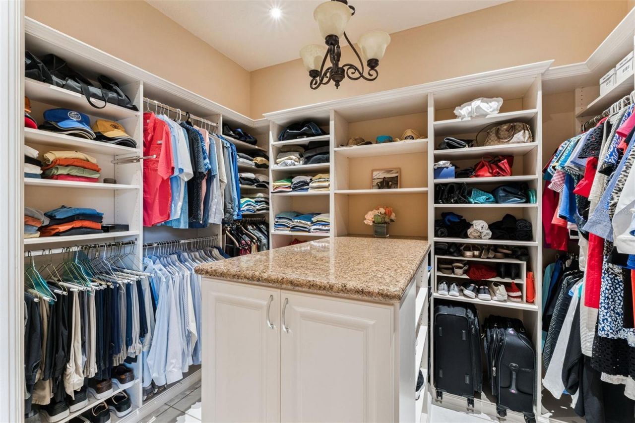 6064 Masters Boulevard, Orlando, FL 32819 Photo