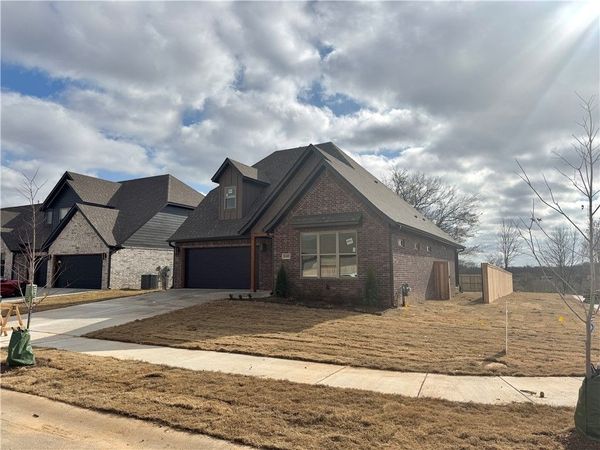 3107 SW Sandalwood Avenue, Bentonville, AR 72713