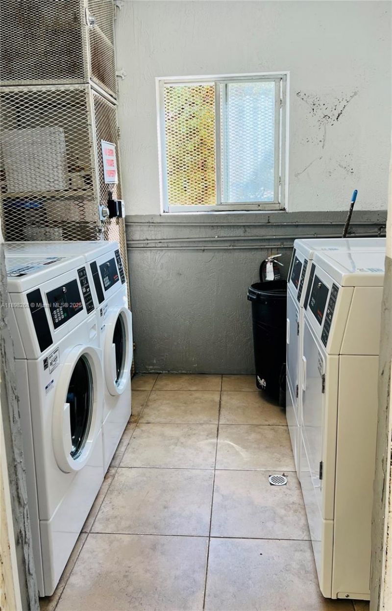 2185 NW 16th Ter, Unit 16, Miami, FL 33125 Photo