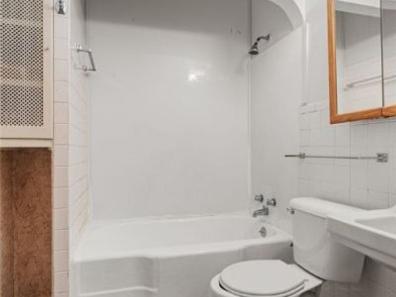 15300 Waterloo Road, Unit 1, Cleveland, OH 44110 Photo 10