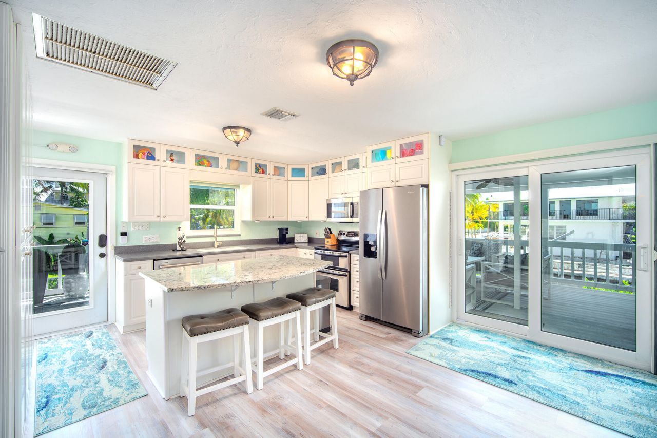 876 Gulf Drive, Summerland Key, FL 33042 Photo