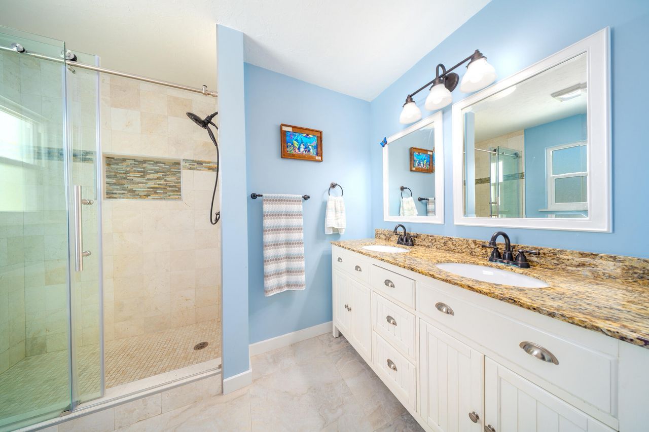 876 Gulf Drive, Summerland Key, FL 33042 Photo