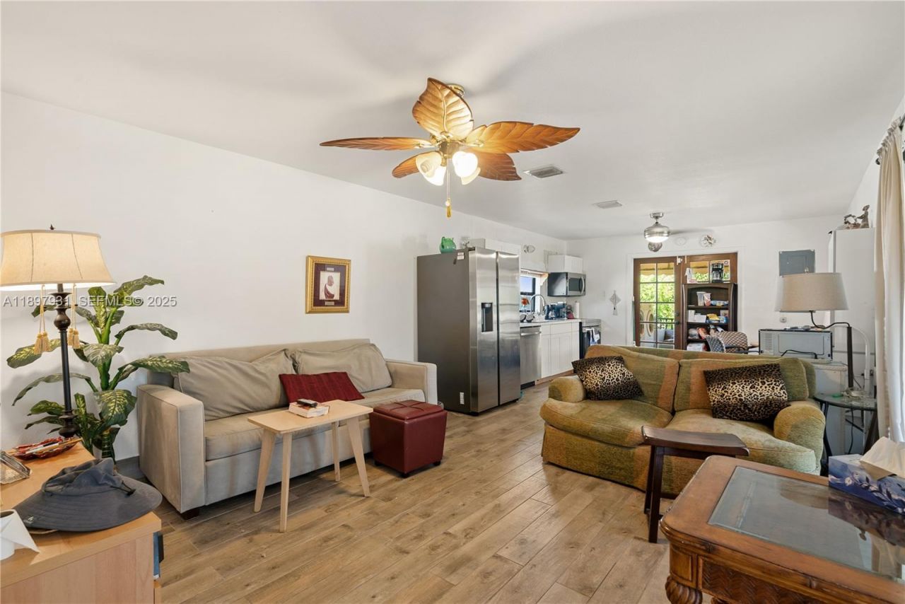 561 Gordon Cir, Key Largo, FL 33037 Photo