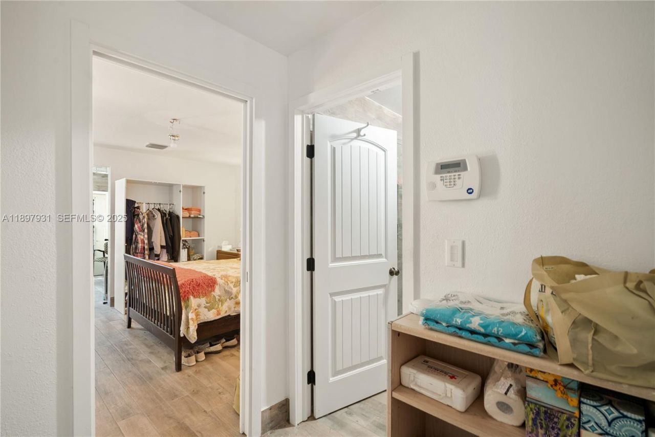 561 Gordon Cir, Key Largo, FL 33037 Photo