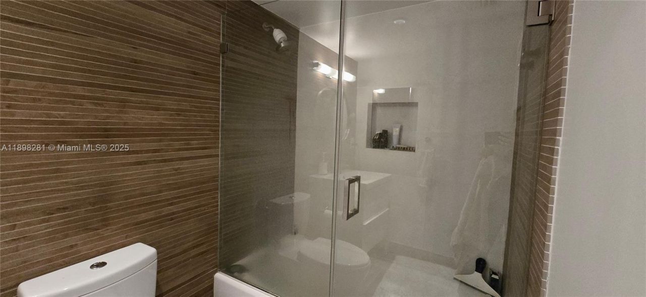 1688 West Ave, Unit 209, Miami Beach, FL 33139 Photo