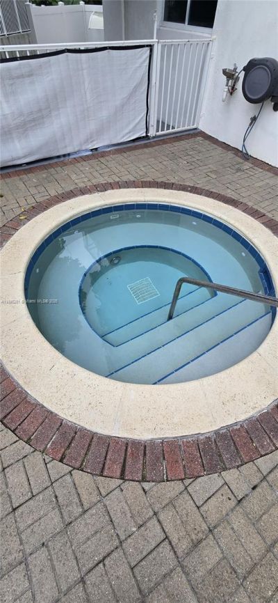 1688 West Ave, Unit 209, Miami Beach, FL 33139 Photo