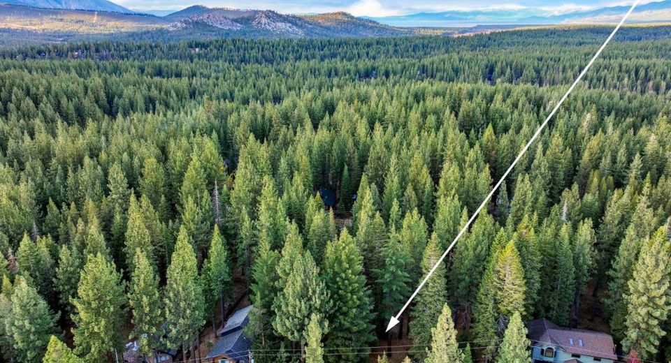 1590 Iroquois Circle, South Lake Tahoe, CA 96150 Photo