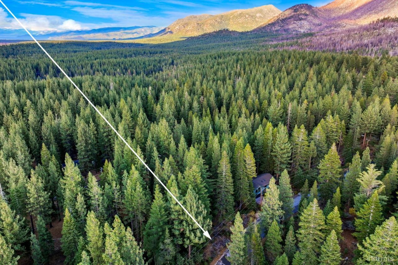 1590 Iroquois Circle, South Lake Tahoe, CA 96150 Photo