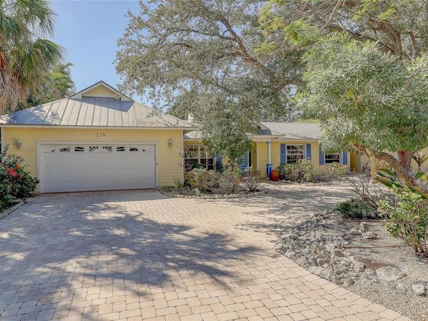 226 OGDEN STREET, SARASOTA, FL 34242
