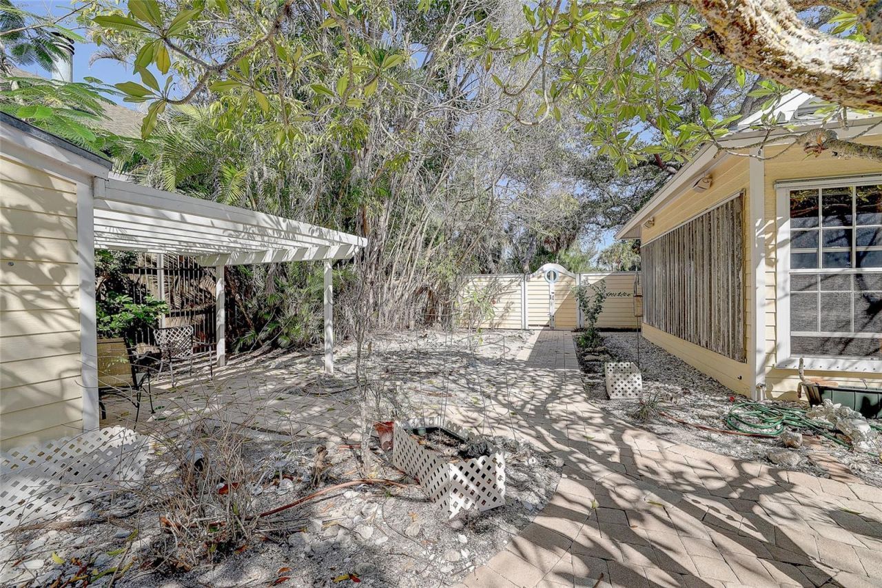 226 Ogden Street, Sarasota, FL 34242 Photo