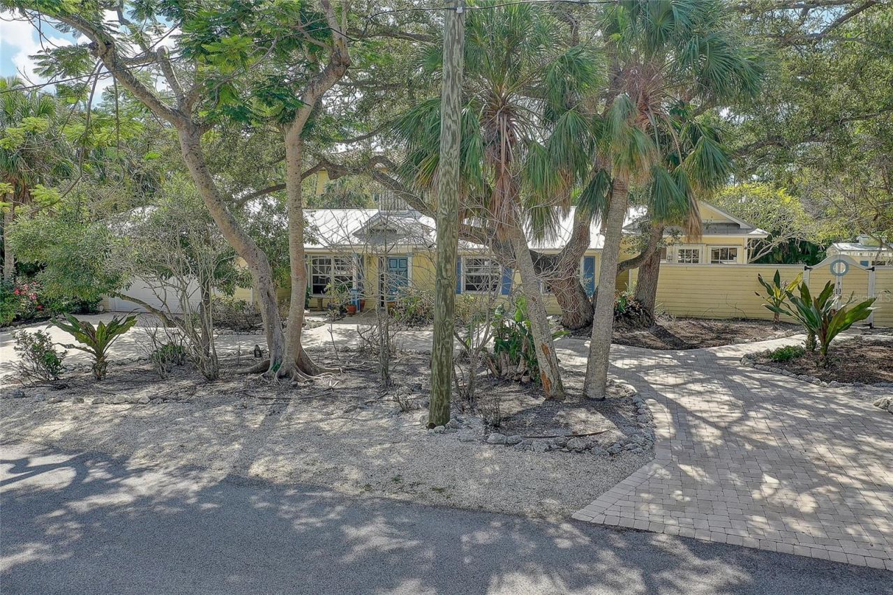 226 Ogden Street, Sarasota, FL 34242 Photo