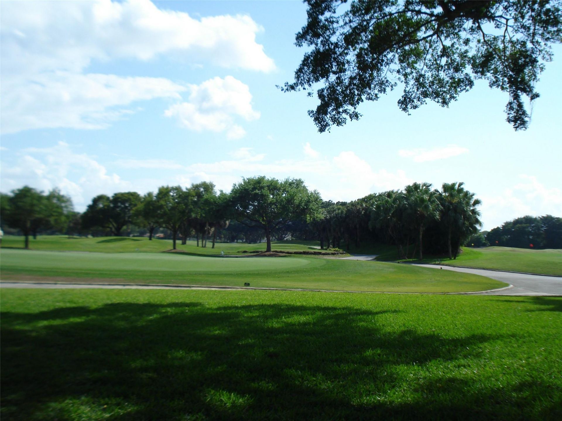 9000 Jacaranda Lane, Unit 207, Plantation, FL 33324 Photo