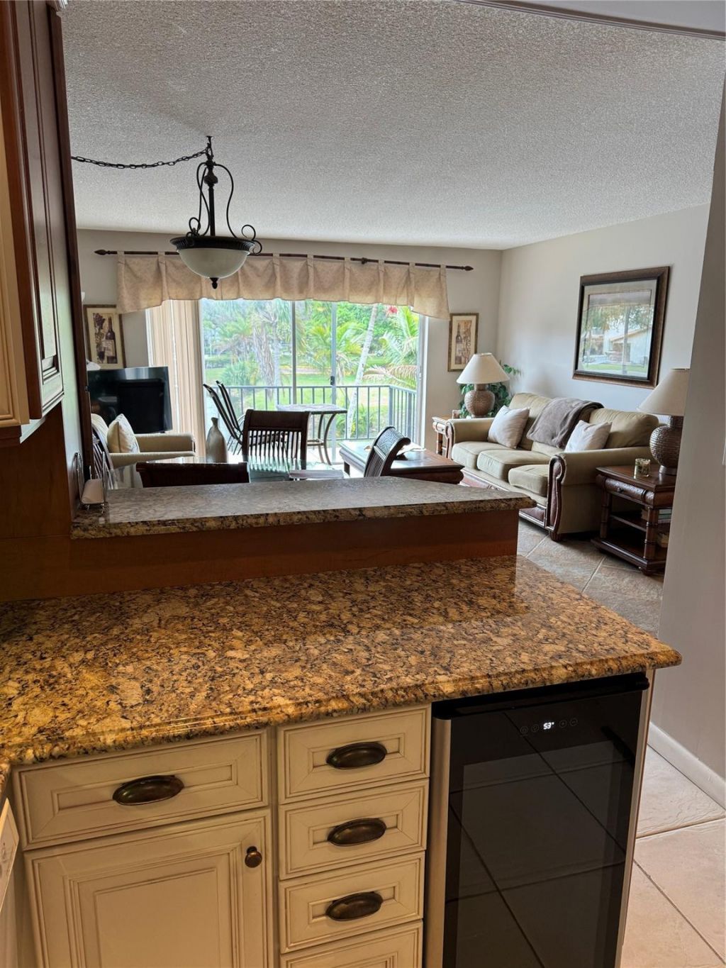 9000 Jacaranda Lane, Unit 207, Plantation, FL 33324 Photo