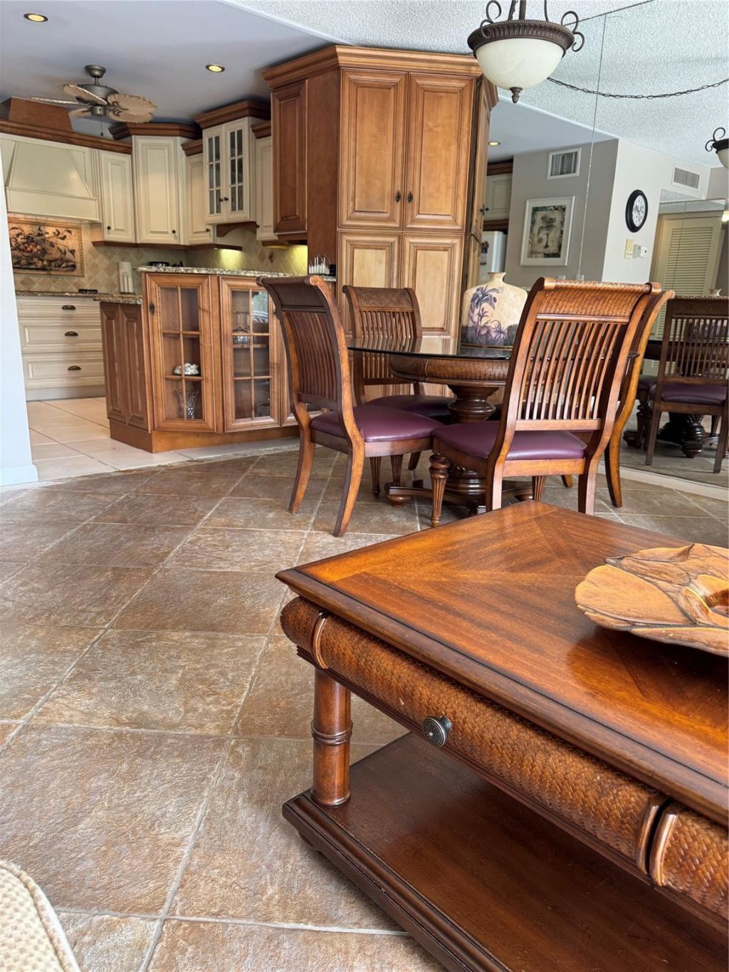 9000 Jacaranda Lane, Unit 207, Plantation, FL 33324 Photo