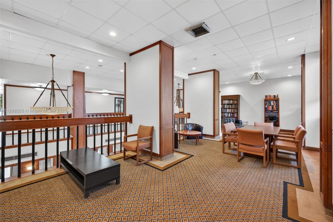 2851 NE 183rd St, Unit 605E, Aventura, FL 33160 Photo