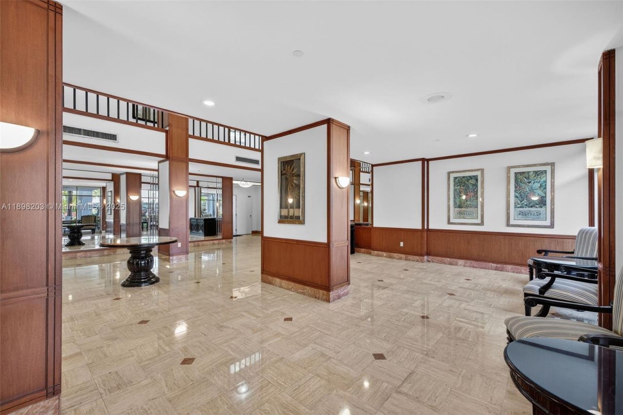 2851 NE 183rd St, Unit 605E, Aventura, FL 33160 Photo