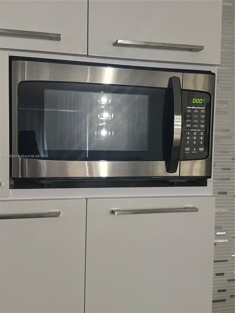 2851 NE 183rd St, Unit 605E, Aventura, FL 33160 Photo