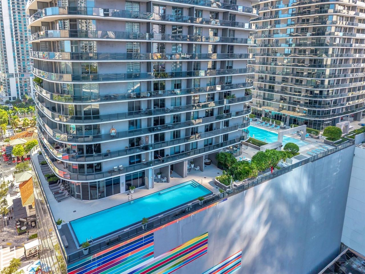 55 SW 9th St, Unit 1802, Miami, FL 33130 Photo