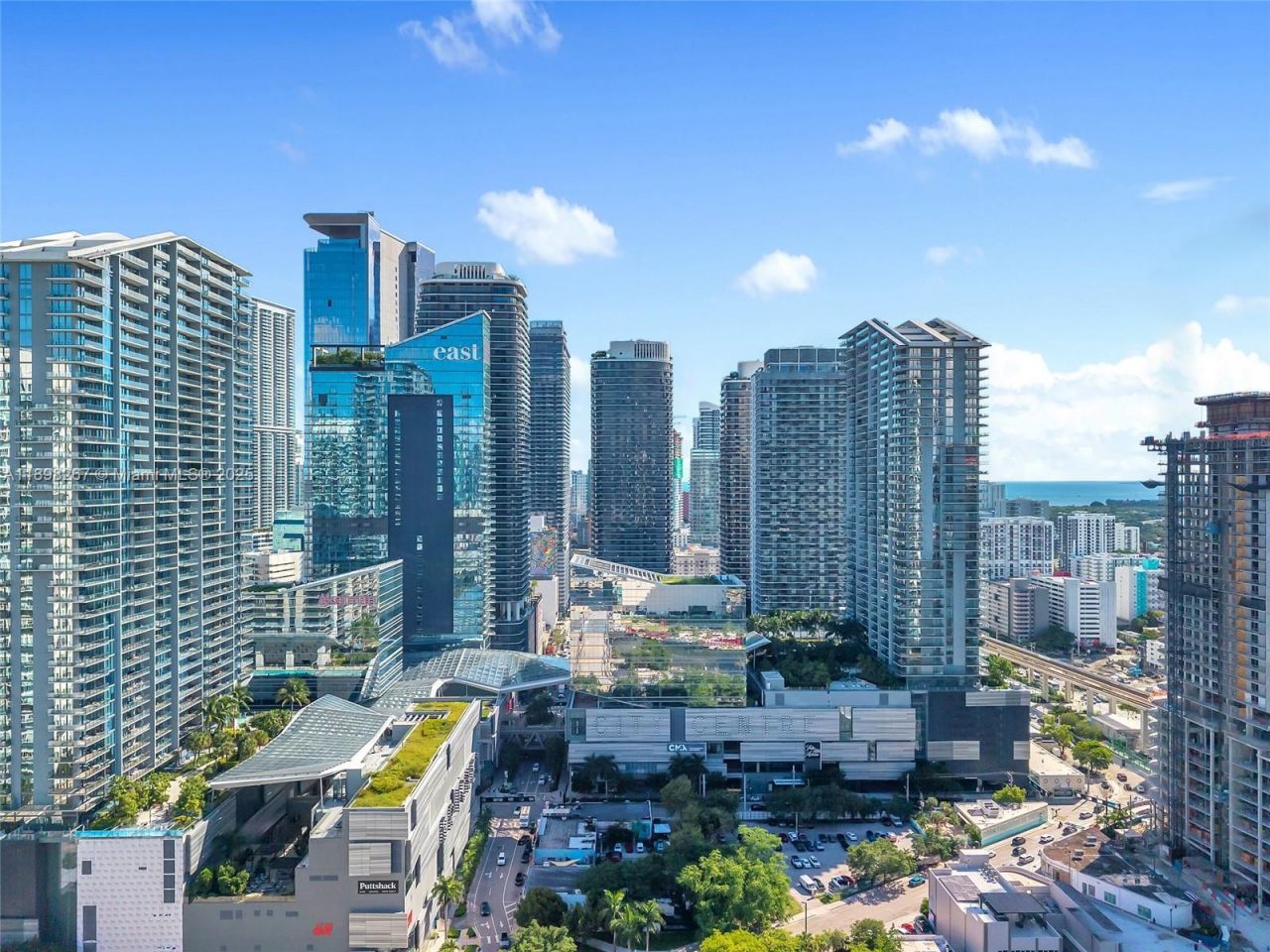 55 SW 9th St, Unit 1802, Miami, FL 33130 Photo