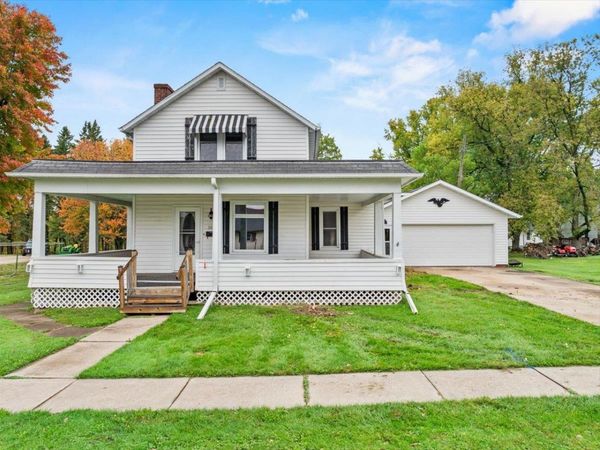 306 W 3RD STREET, Granton, WI 54436