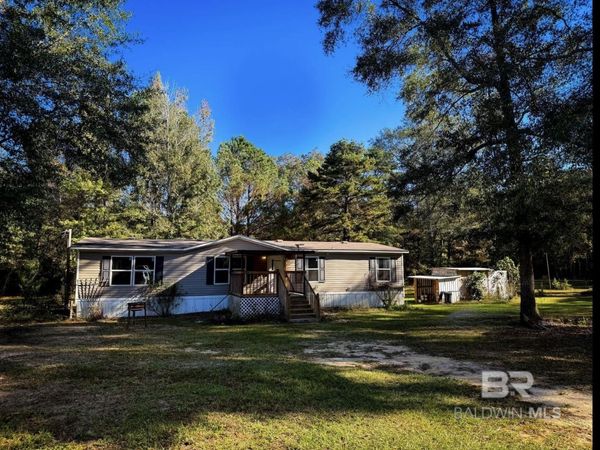 279 Travis Road, Brewton, AL 36426