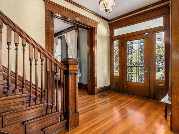 54 N Woodland Avenue, Columbus, OH 43203