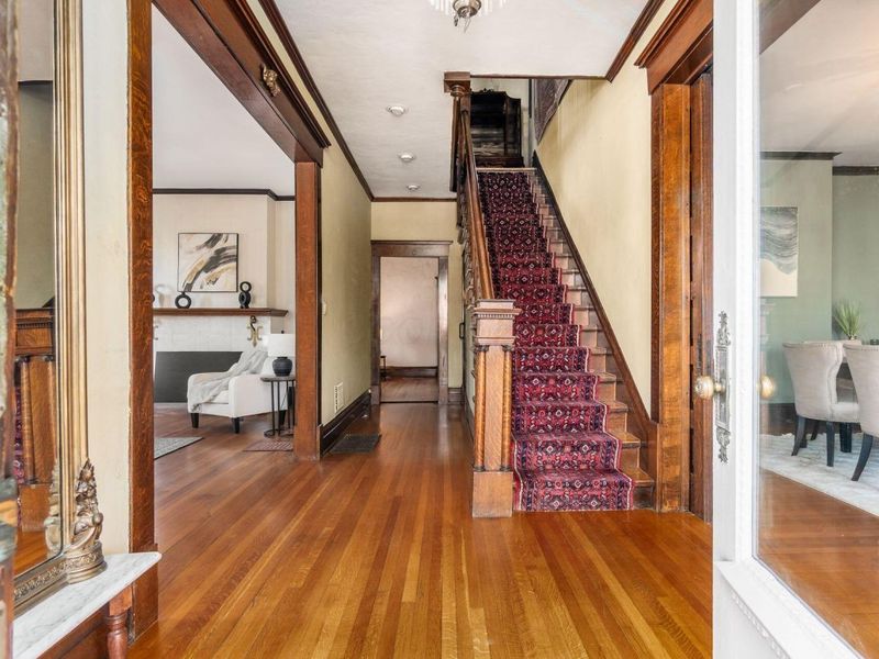 54 N Woodland Avenue, Columbus, OH 43203 Photo 13