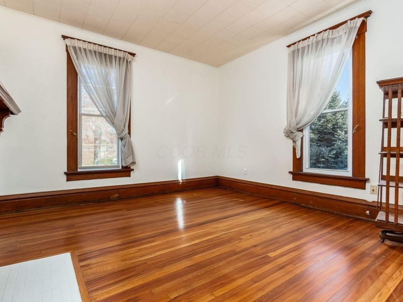 54 N Woodland Avenue, Columbus, OH 43203 Photo 24