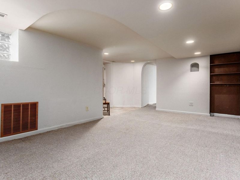 54 N Woodland Avenue, Columbus, OH 43203 Photo 41