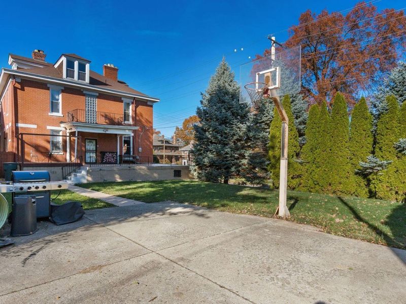 54 N Woodland Avenue, Columbus, OH 43203 Photo 46