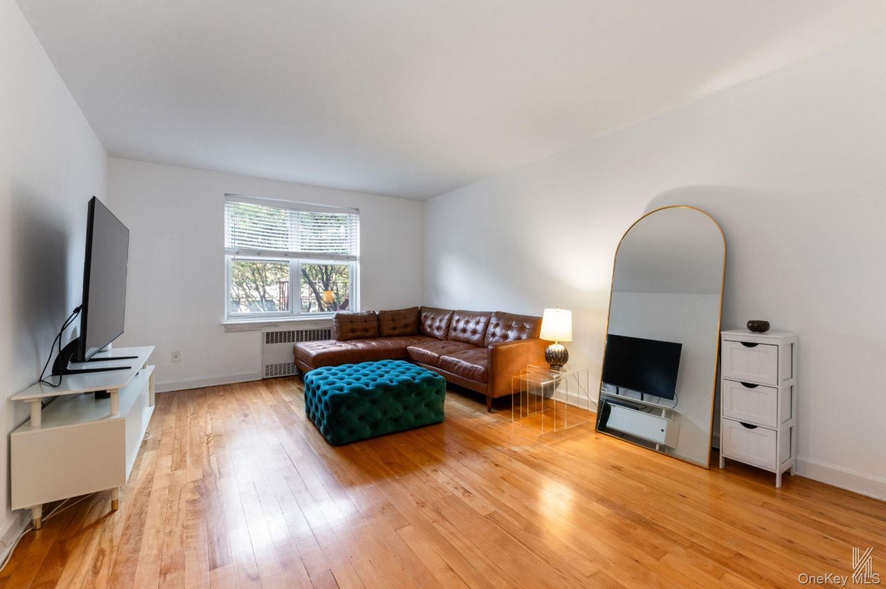 39-55 51st Street, Unit 3G, Woodside, NY 11377 Main Photo