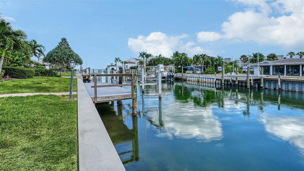 524 Ketch Lane, Longboat Key, FL 34228 Photo