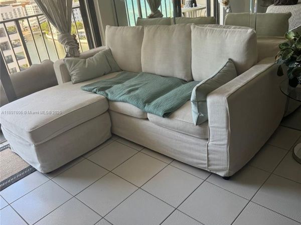 2625 Collins Ave, Unit 1702, Miami Beach, FL 33140