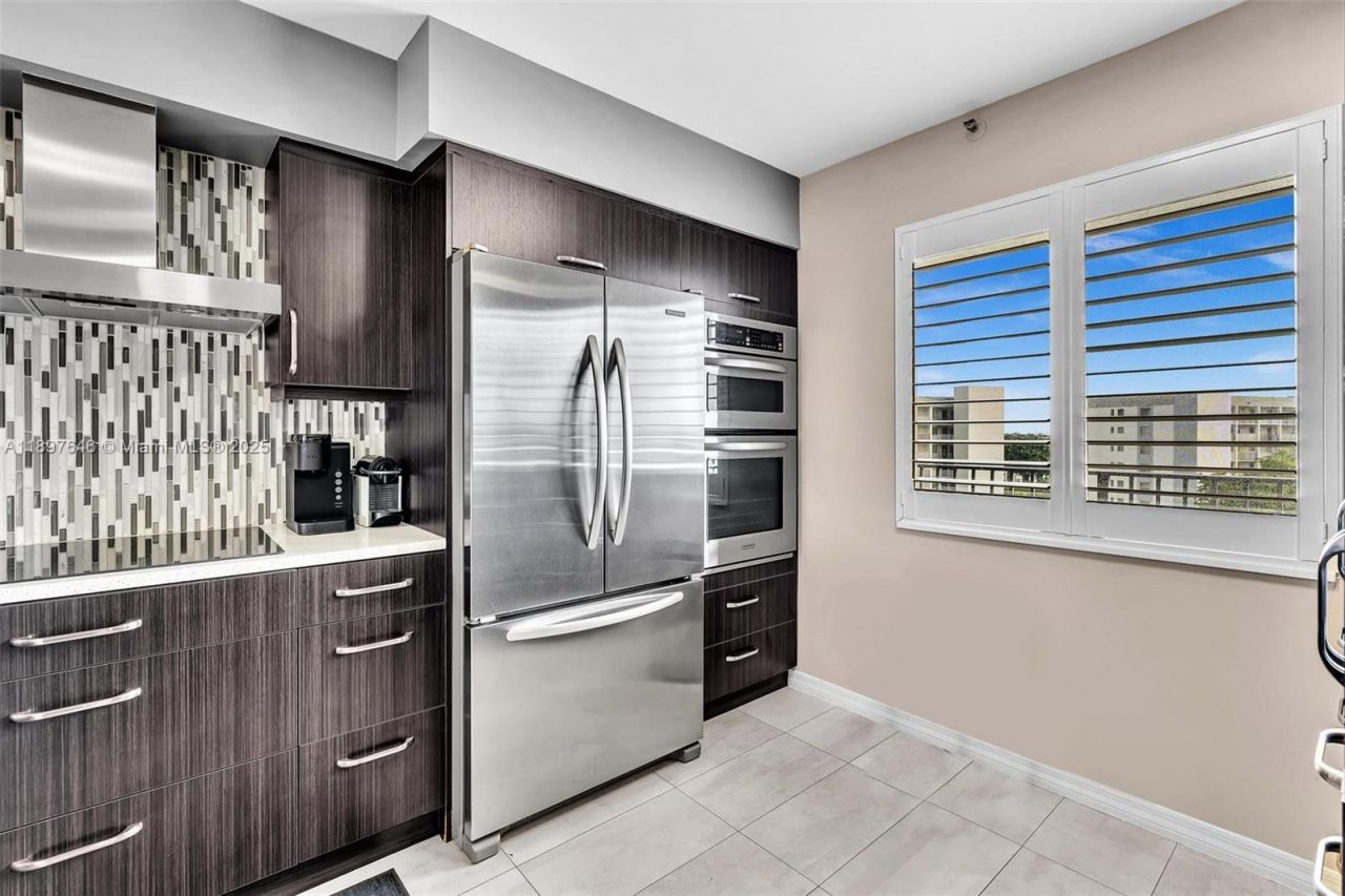 2221 Cypress Island Dr, Unit 805, Pompano Beach, FL 33069 Photo