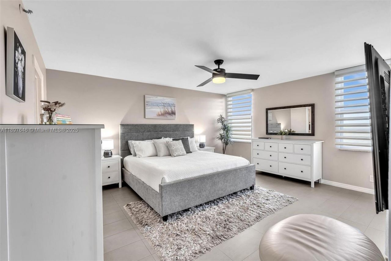 2221 Cypress Island Dr, Unit 805, Pompano Beach, FL 33069 Photo