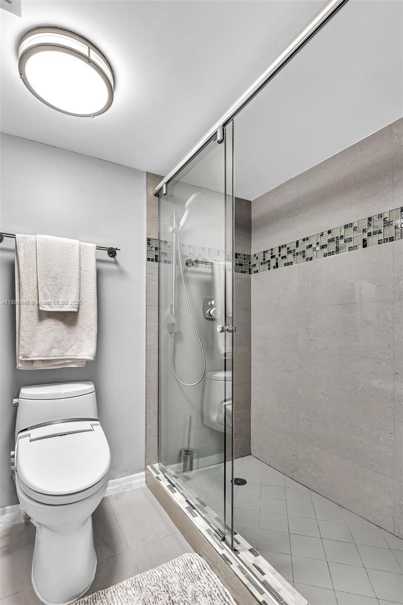 2221 Cypress Island Dr, Unit 805, Pompano Beach, FL 33069 Photo