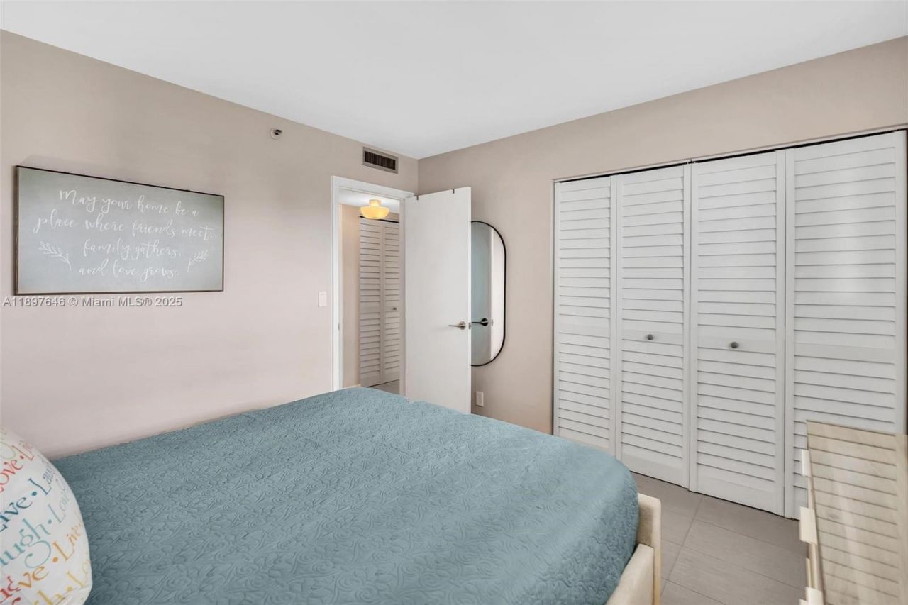 2221 Cypress Island Dr, Unit 805, Pompano Beach, FL 33069 Photo