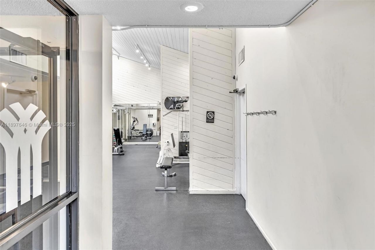 2221 Cypress Island Dr, Unit 805, Pompano Beach, FL 33069 Photo