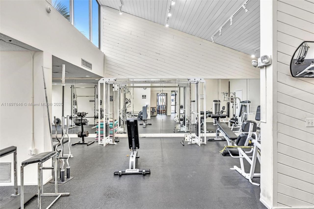 2221 Cypress Island Dr, Unit 805, Pompano Beach, FL 33069 Photo