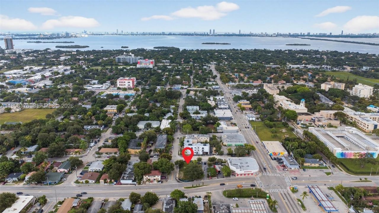 5434 NE Miami Ct, Miami, FL 33137 Photo