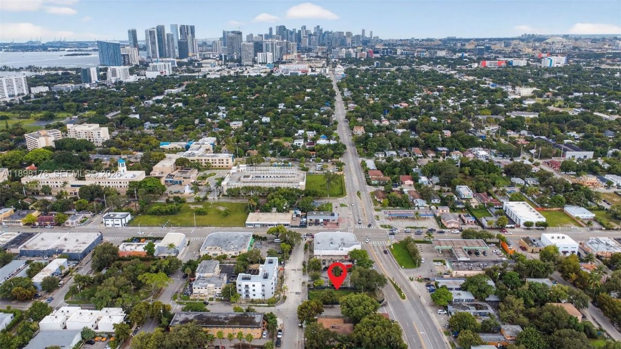 5434 NE Miami Ct, Miami, FL 33137 Photo