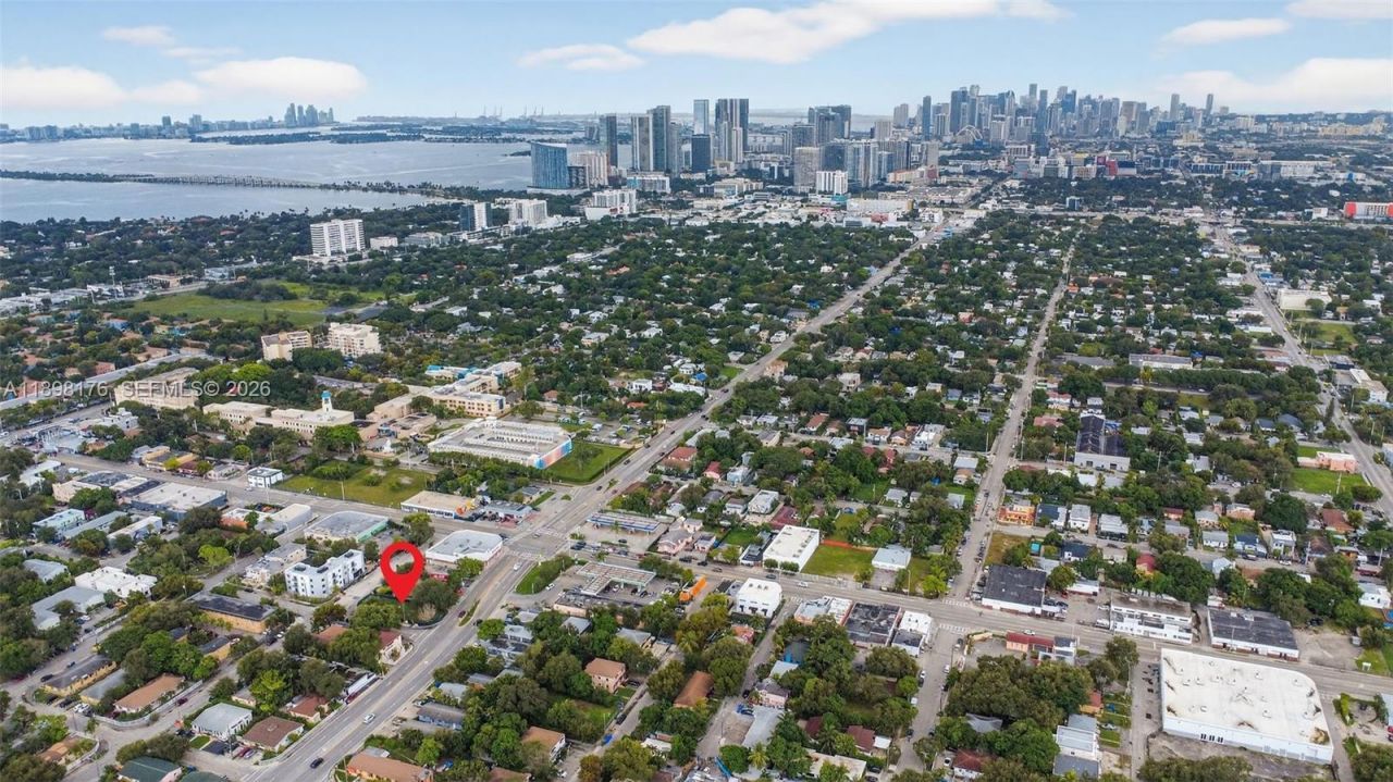 5434 NE Miami Ct, Miami, FL 33137 Photo