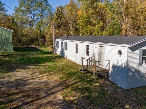 389 Klocks Corners Road, Oswego, NY 13126