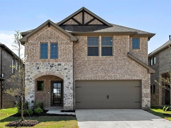921 Apeldoorn Trail, Little Elm, TX 75068