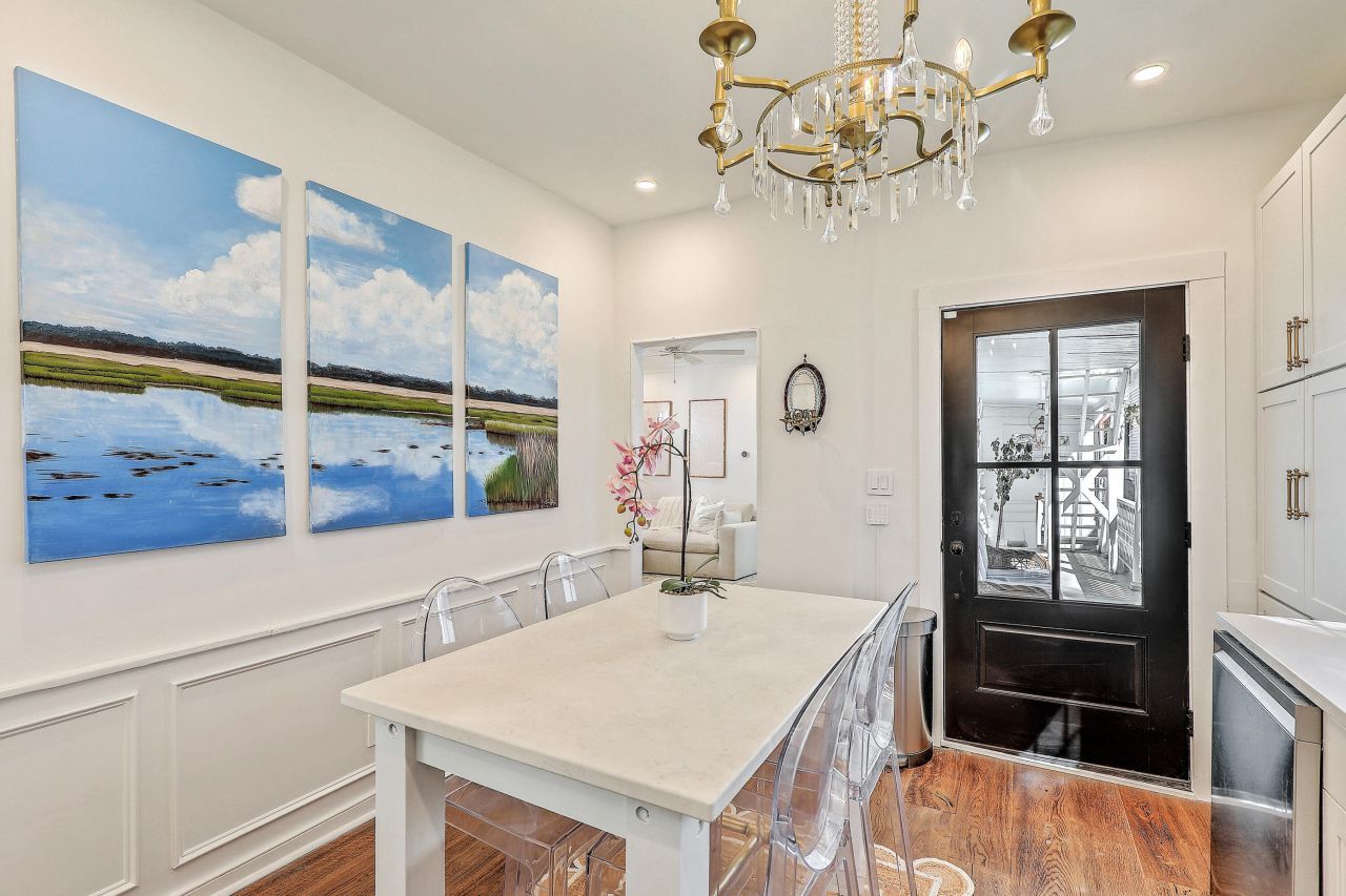 65 Ashe Street Photo 12