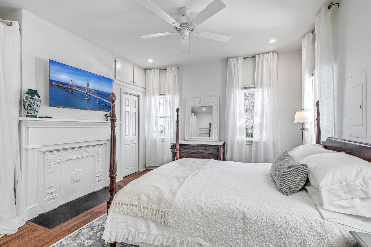 65 Ashe Street Photo 20