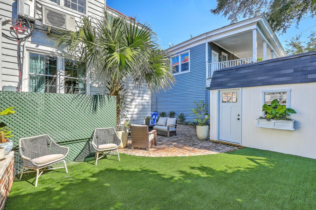 65 Ashe Street Photo 31