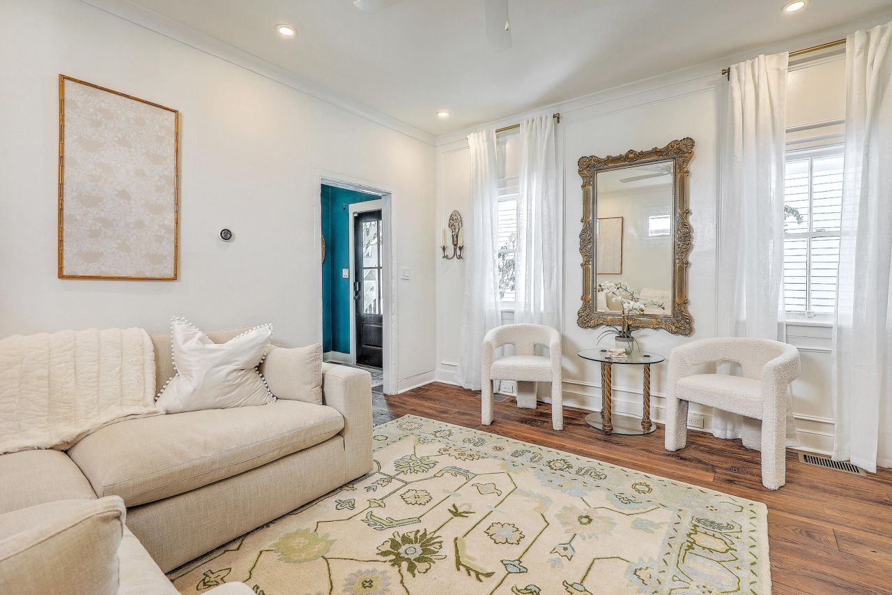 65 Ashe Street Photo 8